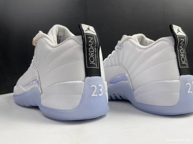 AIR (2021) 12 LOW RETRO JORDAN DB0733-190 EASTER 0717